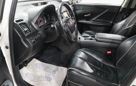 Toyota Venza I, 2013 год, 1 999 000 рублей, 13 фотография