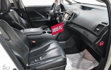 Toyota Venza I, 2013 год, 1 999 000 рублей, 15 фотография