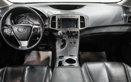 Toyota Venza I, 2013 год, 1 999 000 рублей, 19 фотография