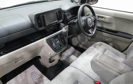 Toyota Passo III, 2018 год, 899 000 рублей, 13 фотография