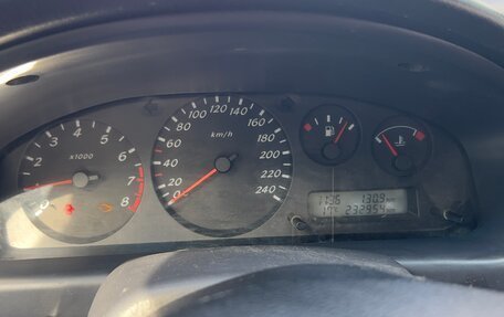 Nissan Almera, 2001 год, 135 000 рублей, 15 фотография