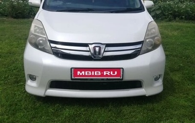 Toyota ISis I, 2011 год, 1 050 000 рублей, 1 фотография