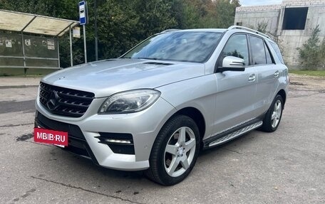 Mercedes-Benz M-Класс, 2013 год, 2 450 000 рублей, 2 фотография