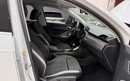 Audi Q3, 2022 год, 2 750 000 рублей, 10 фотография