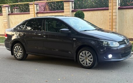 Volkswagen Polo VI (EU Market), 2015 год, 1 020 000 рублей, 2 фотография