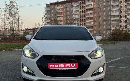 Hyundai i40 I рестайлинг, 2013 год, 1 200 000 рублей, 4 фотография