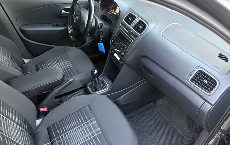 Volkswagen Polo VI (EU Market), 2015 год, 1 020 000 рублей, 14 фотография
