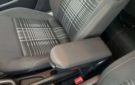 Volkswagen Polo VI (EU Market), 2015 год, 1 020 000 рублей, 34 фотография