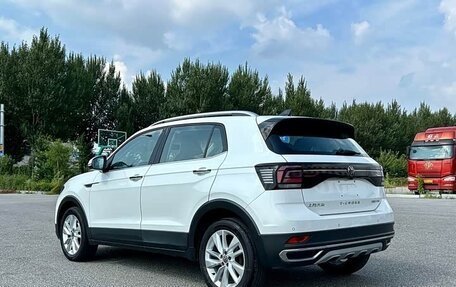 Volkswagen T-Cross I, 2022 год, 1 745 000 рублей, 6 фотография