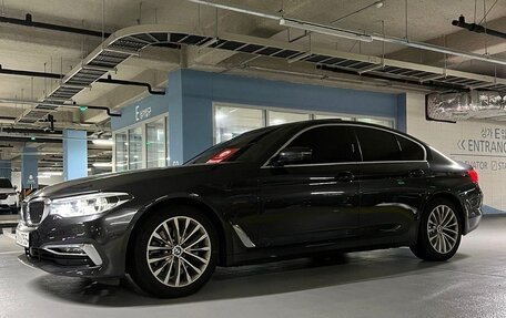BMW 5 серия, 2018 год, 3 900 000 рублей, 2 фотография