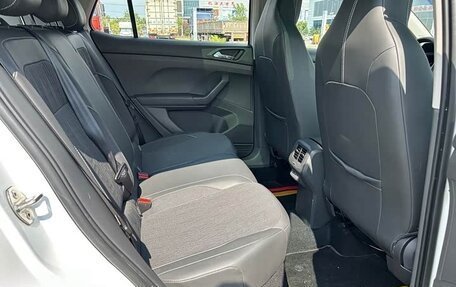 Volkswagen T-Cross I, 2022 год, 1 745 000 рублей, 25 фотография