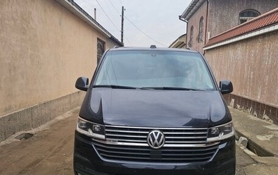 Volkswagen Multivan T6 рестайлинг, 2021 год, 5 200 000 рублей, 1 фотография