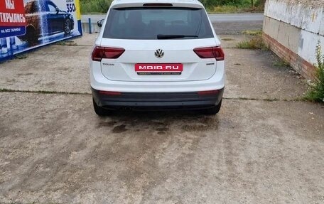 Volkswagen Tiguan II, 2020 год, 2 350 000 рублей, 1 фотография