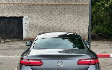 Mercedes-Benz E-Класс, 2018 год, 3 600 000 рублей, 7 фотография