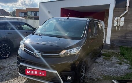 Toyota ProAce II, 2019 год, 3 000 000 рублей, 3 фотография
