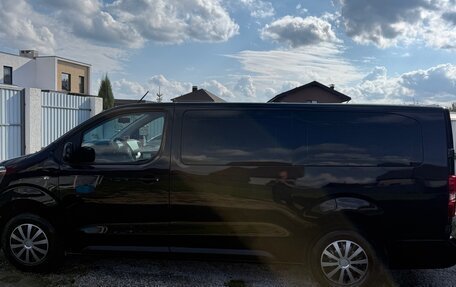 Toyota ProAce II, 2019 год, 3 000 000 рублей, 5 фотография