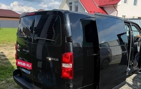 Toyota ProAce II, 2019 год, 3 000 000 рублей, 14 фотография