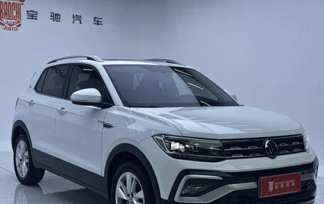 Volkswagen T-Cross I, 2023 год, 1 830 000 рублей, 2 фотография