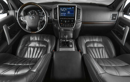 Toyota Land Cruiser 200, 2019 год, 6 700 000 рублей, 22 фотография