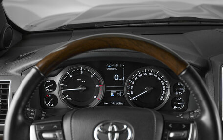 Toyota Land Cruiser 200, 2019 год, 6 700 000 рублей, 13 фотография