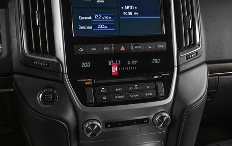 Toyota Land Cruiser 200, 2019 год, 6 700 000 рублей, 15 фотография
