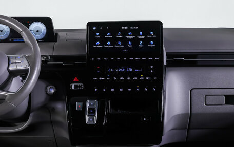 Hyundai Staria, 2021 год, 5 090 000 рублей, 14 фотография