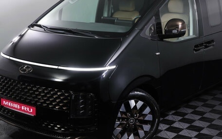 Hyundai Staria, 2021 год, 5 090 000 рублей, 24 фотография