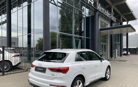 Audi Q3, 2020 год, 3 600 000 рублей, 2 фотография