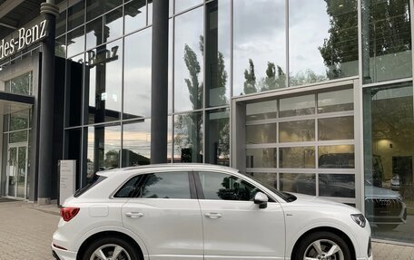 Audi Q3, 2020 год, 3 600 000 рублей, 3 фотография