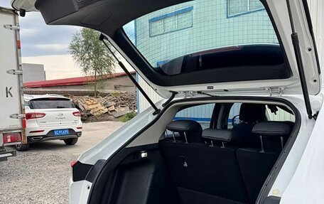 Honda Vezel, 2023 год, 1 906 510 рублей, 12 фотография