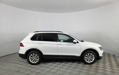 Volkswagen Tiguan II, 2019 год, 1 830 000 рублей, 4 фотография