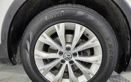 Volkswagen Tiguan II, 2019 год, 1 830 000 рублей, 10 фотография