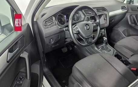 Volkswagen Tiguan II, 2019 год, 1 830 000 рублей, 11 фотография