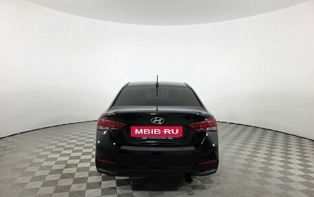 Hyundai Solaris II рестайлинг, 2018 год, 1 200 000 рублей, 6 фотография