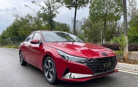 Hyundai Elantra, 2022 год, 1 150 000 рублей, 3 фотография