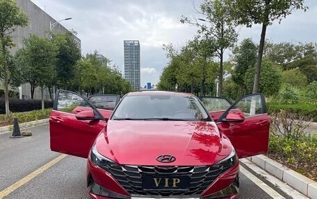 Hyundai Elantra, 2022 год, 1 150 000 рублей, 4 фотография