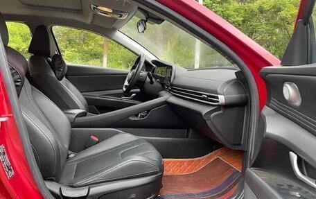 Hyundai Elantra, 2022 год, 1 150 000 рублей, 13 фотография