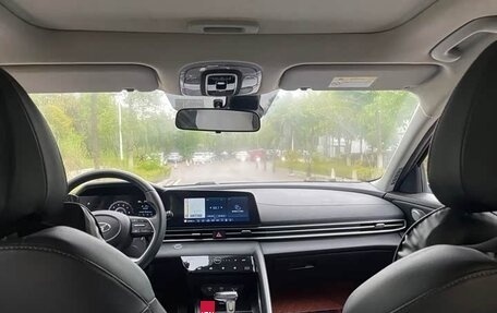 Hyundai Elantra, 2022 год, 1 150 000 рублей, 12 фотография