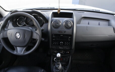 Renault Duster I рестайлинг, 2017 год, 1 225 000 рублей, 8 фотография