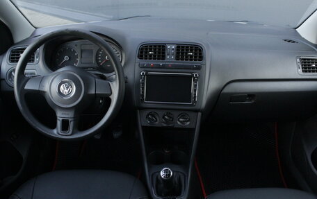 Volkswagen Polo VI (EU Market), 2012 год, 760 000 рублей, 7 фотография
