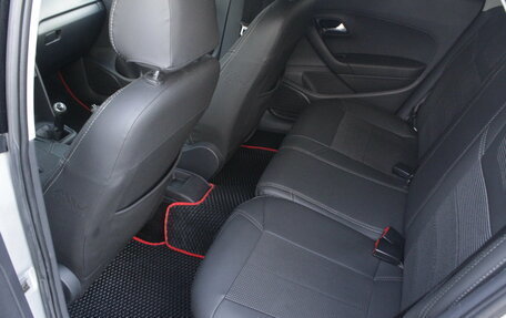 Volkswagen Polo VI (EU Market), 2012 год, 760 000 рублей, 18 фотография