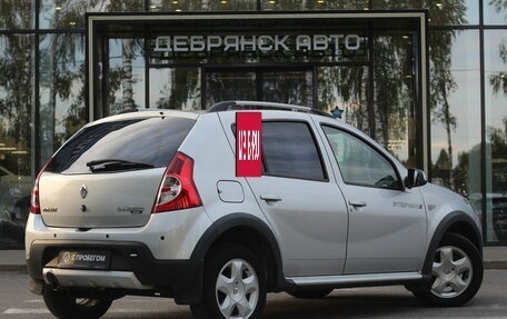 Renault Sandero I, 2013 год, 795 000 рублей, 3 фотография