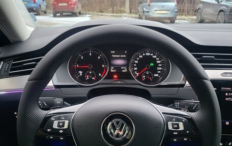 Volkswagen Passat B8 рестайлинг, 2019 год, 3 400 000 рублей, 15 фотография