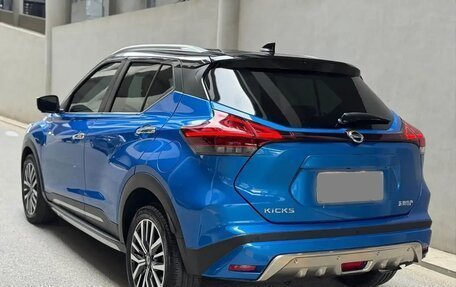 Nissan Kicks I, 2023 год, 1 595 000 рублей, 4 фотография