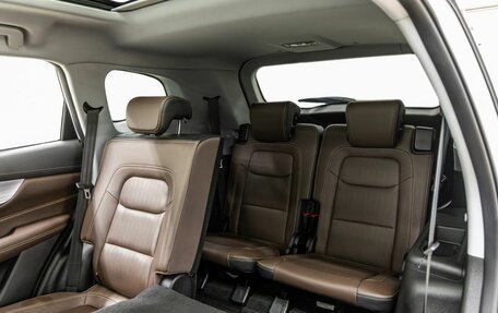Chery Tiggo 8 Pro, 2022 год, 2 048 000 рублей, 29 фотография