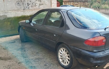 Ford Mondeo I, 1994 год, 160 000 рублей, 11 фотография
