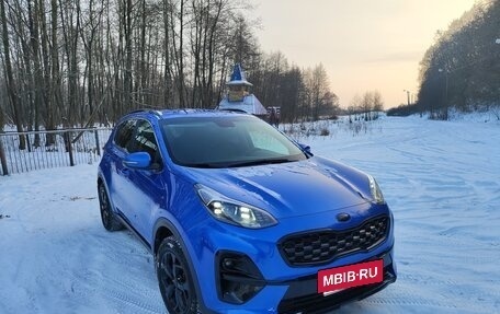 KIA Sportage IV рестайлинг, 2021 год, 3 000 000 рублей, 2 фотография