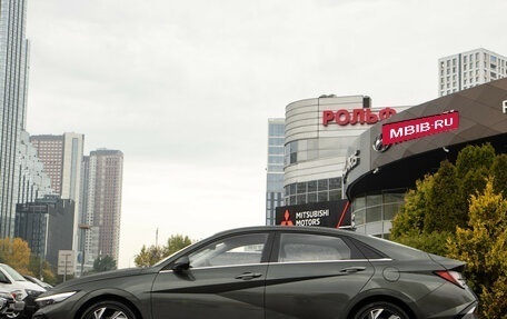 Hyundai Elantra, 2023 год, 1 998 000 рублей, 6 фотография