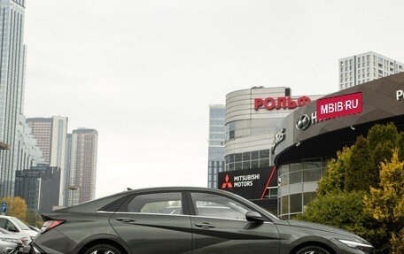 Hyundai Elantra, 2023 год, 1 998 000 рублей, 3 фотография