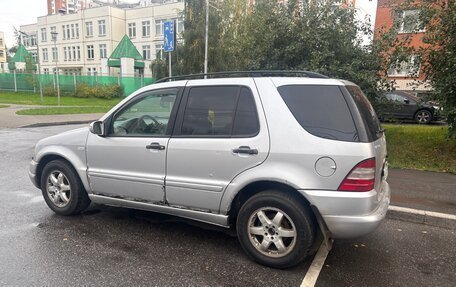 Mercedes-Benz M-Класс, 2000 год, 325 000 рублей, 3 фотография